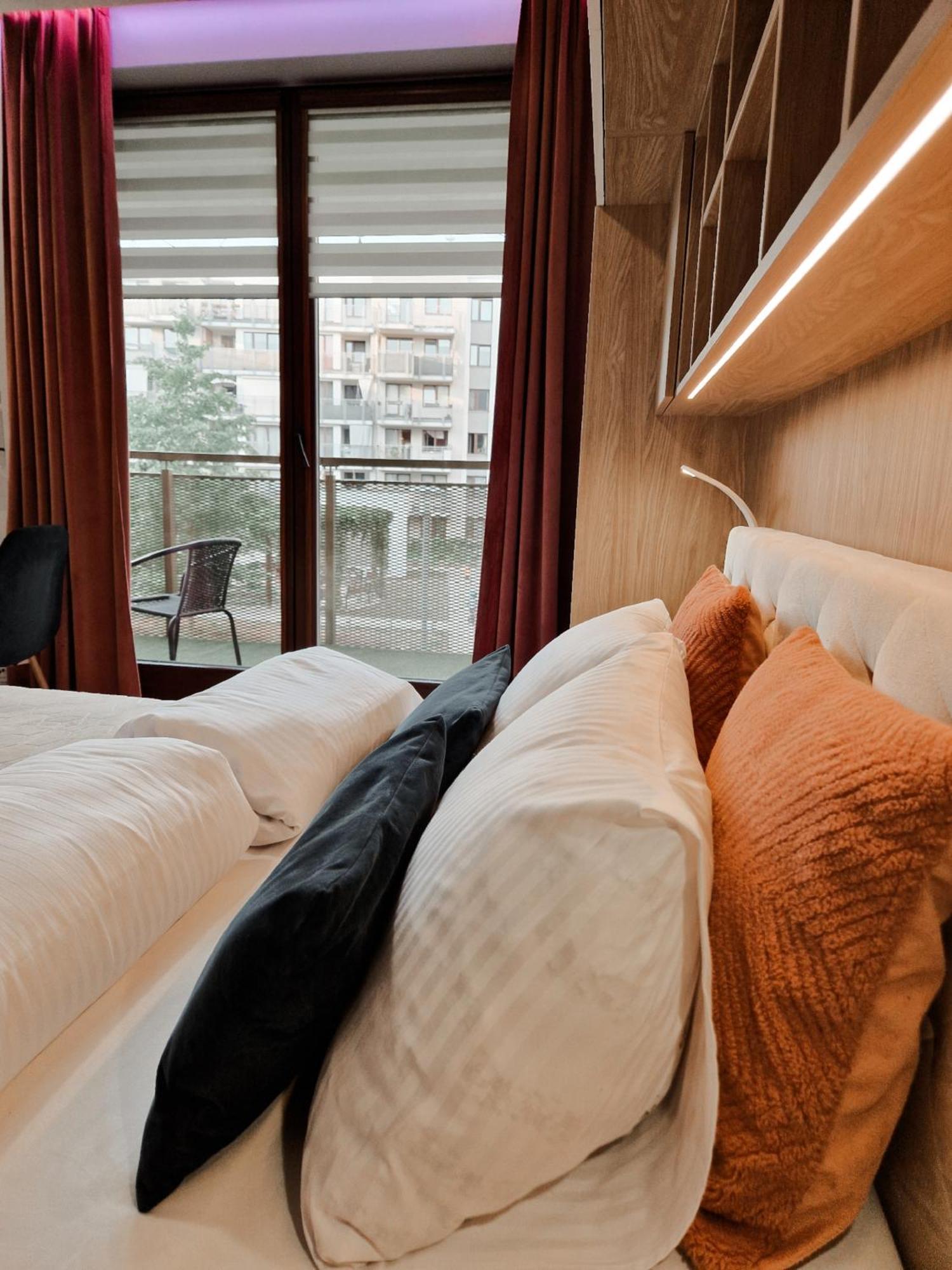 Green Terrace Centrum Apartment Wroclaw Bagian luar foto