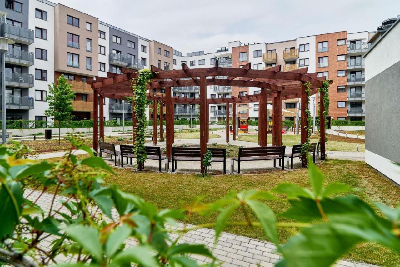 Green Terrace Centrum Apartment Wroclaw Bagian luar foto